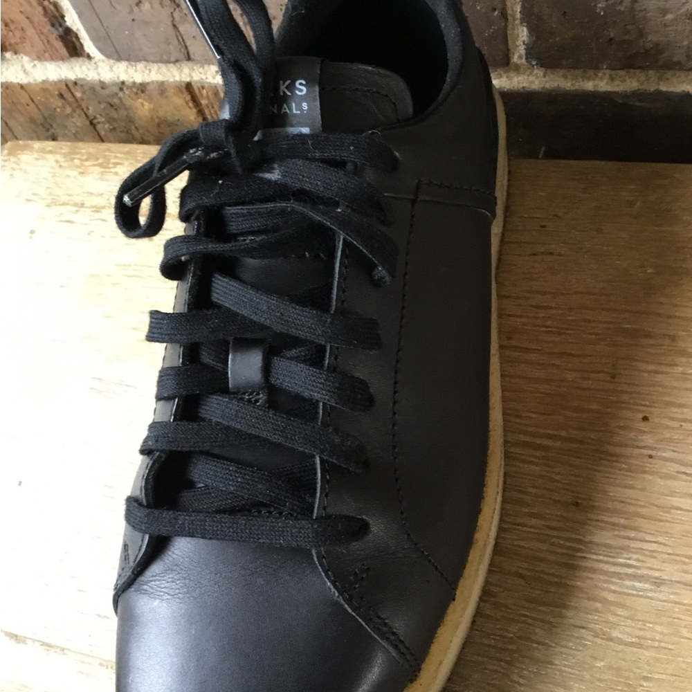 Clarks Originals Tormatch Shoes Sneakers new black leather crepe sole Mens